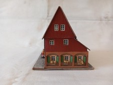 AUHAGEN Pappe / Holz, Erzgebirgisches Ständer- Fachwerkhaus, H0