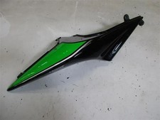 KAWASAKI NINJA 250 EX250R VERKLEIDUNG RECHTS SITZBANK SEITENDECKEL 36040-0115