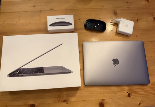 Apple macbook pro - 13, space