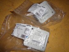 Merten Ausschalter MEG3112-8029 + MEG3643-8029 Heizungs-Notschalter, lichtgrau