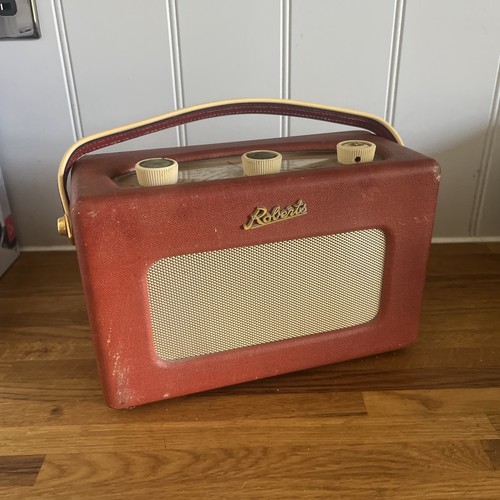 Vintage roberts radio model - vintage,