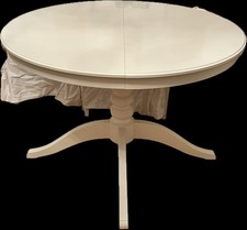 Runder Esszimmertisch