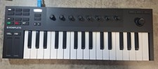 Native Instruments KOMPLETE KONTROL M32 USB Midi Keyboard Controller