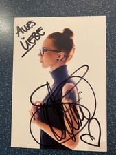 Autogrammkarte  "STEFANIE HEINZMANN" signiert