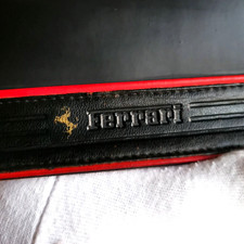 Sonnenbrille Etui FERRARI