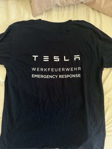 Tesla werkfeuerwehr shirt l - t-shirt,