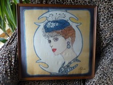 49cmx47cm schöner Rahmen Seidenmalerei Die Frau mit dem Hut Voilette 