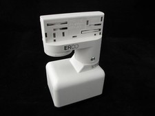 ERCO 79023 3Phasen Adapter mit Schukosteckdose Weiss