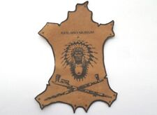 kleines Leder Karl May Museum Radebeul DDR ?( "Fell" Indianer / Friedenspfeife )