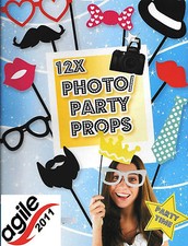 MOUSTACHE / Schnurrbart