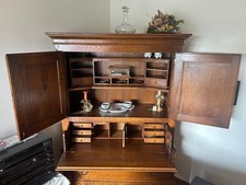 sekretär eiche massiv, sehr gepflegt und im Bestzustand 