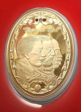 Gigantmedaille ovale vergoldet mit Swarowski-Steinen-Drei-Kaiser-Jahr 1888