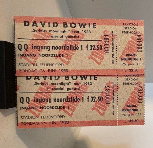 David bowie serious - david,