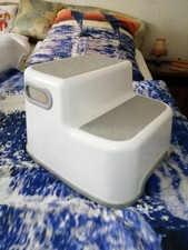 Tritthocker für Kleinkinder zweistufiger, Anti-Rutsch (grau) 