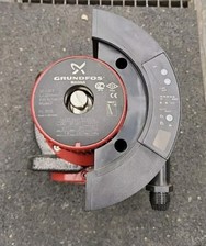Grundfos Magna 32 - 120 F Heizungspumpe 230 Volt Umwälzpumpe 220 mm defekt