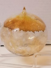 Glaskugel mundgeblasen, Orange -und Goldgelbtöne, leicht, zum Aufhängen 