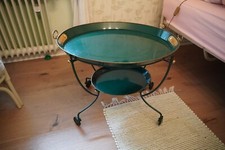 Grüner Servierwagen Rollwagen Messing Stahl mit 2 abnehmbaren Tablets