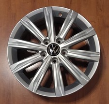 Original VW Touran II 5TA Alufelge Stockholm 17 Zoll 6,5x17 ET52  5TA601025D