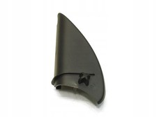 Dreieckige Türverkleidung