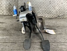 77525 Pedalwerk Bremspedal Kupplungspedal RENAULT Twingo II (CN0) 8200426298