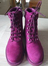 Sehr huebsche Boots von