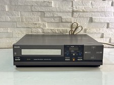 Philips CD 104 compact disc player