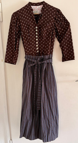 Vintage waschdirndl set - 🌸,