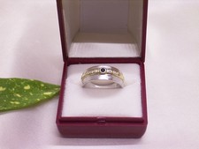 925er SILBERRING MIT EINEM SAPHIR UND 6 ZIRKONIA , MATT, TEILVERGOLDET