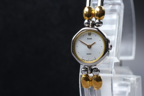 Vintage 1997 seiko alba - vintage,