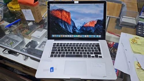Apple macbook pro top - pro, 15"