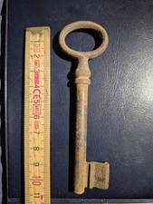 alter Schrank Möbel