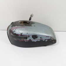 Kawasaki Z 650 Benzintank Kraftstofftank Tank 76810