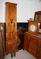 Standuhr Biedermeier um 1820/30, Kirschholz, als Restaurations Objekt, Gewichte