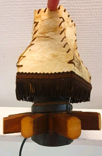 Rustikale tischlampe holzfuß - rustikale,