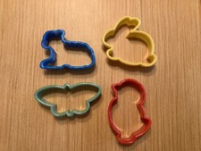 *neu* 4 DDR Ausstechformen