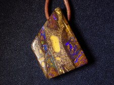 Boulder Opal Anhänger aus
