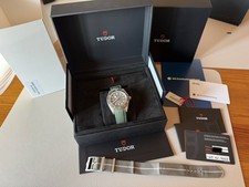TUDOR Black Bay 58 925 graues