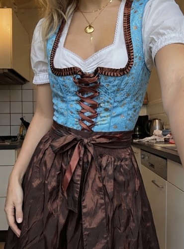 Dirndl alphorn tracht - alphorn,