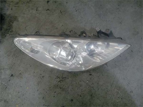968183228000 vorderer rechter - vorderer,