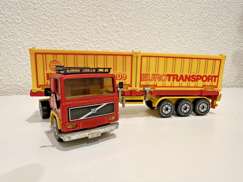 Siku 3111 v318 volvo - -,