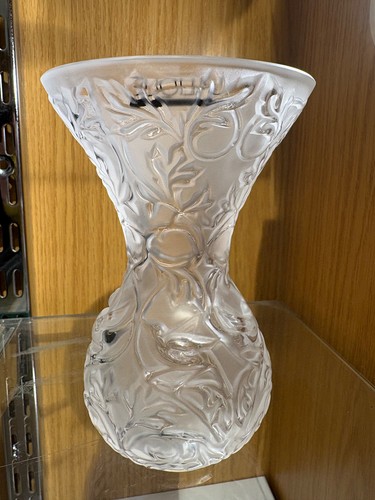 Lalique vase arabesque - lalique,