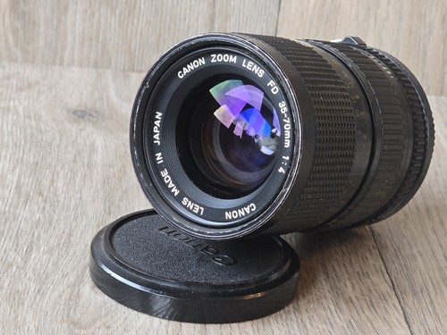 Canon zoom lens - 35-70mm, 1:4