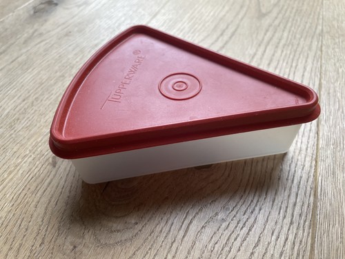 Tupperware käseecke - *, *