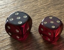 2 kleine DDR Würfel rot