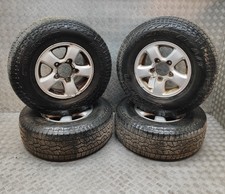 Toyota Land Cruiser J100