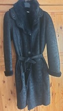 w.neu Echt Pelz Damen Winter Echtleder Lammfel Mantel Gr.36/38 schwarz tailliert