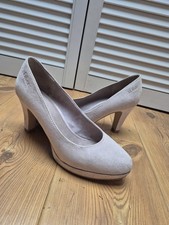 S. Oliver 💞 Pumps High