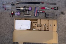 Dyson V11 Total Clean Kabelloser Staubsauger gebraucht - guter Zustand