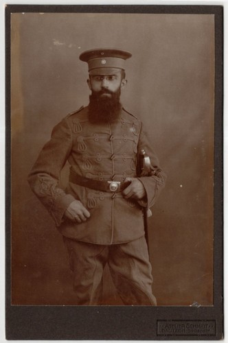 Kabinettfoto husar uniform - kabinettfoto,