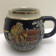 Reliefkrug Bierkrug 0,5 L MR grau blau  Spruch Schütze